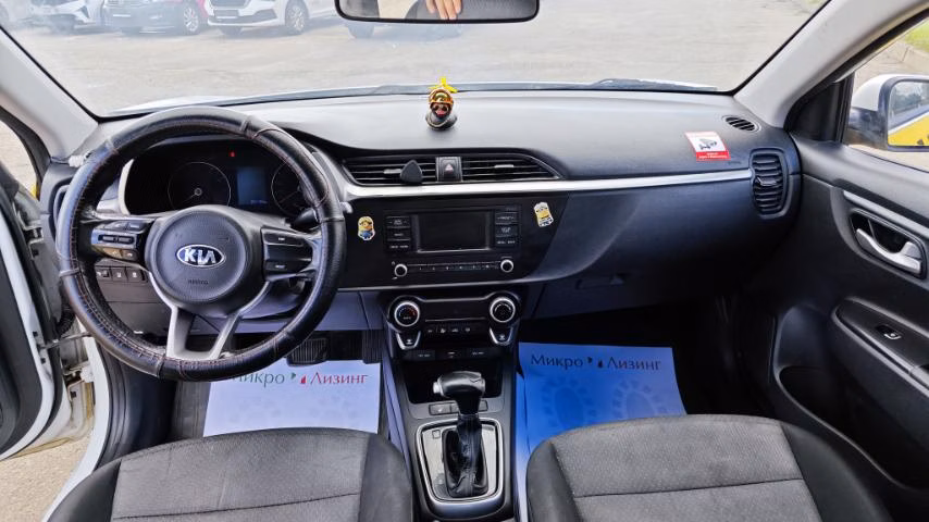 Kia Rio фото 15