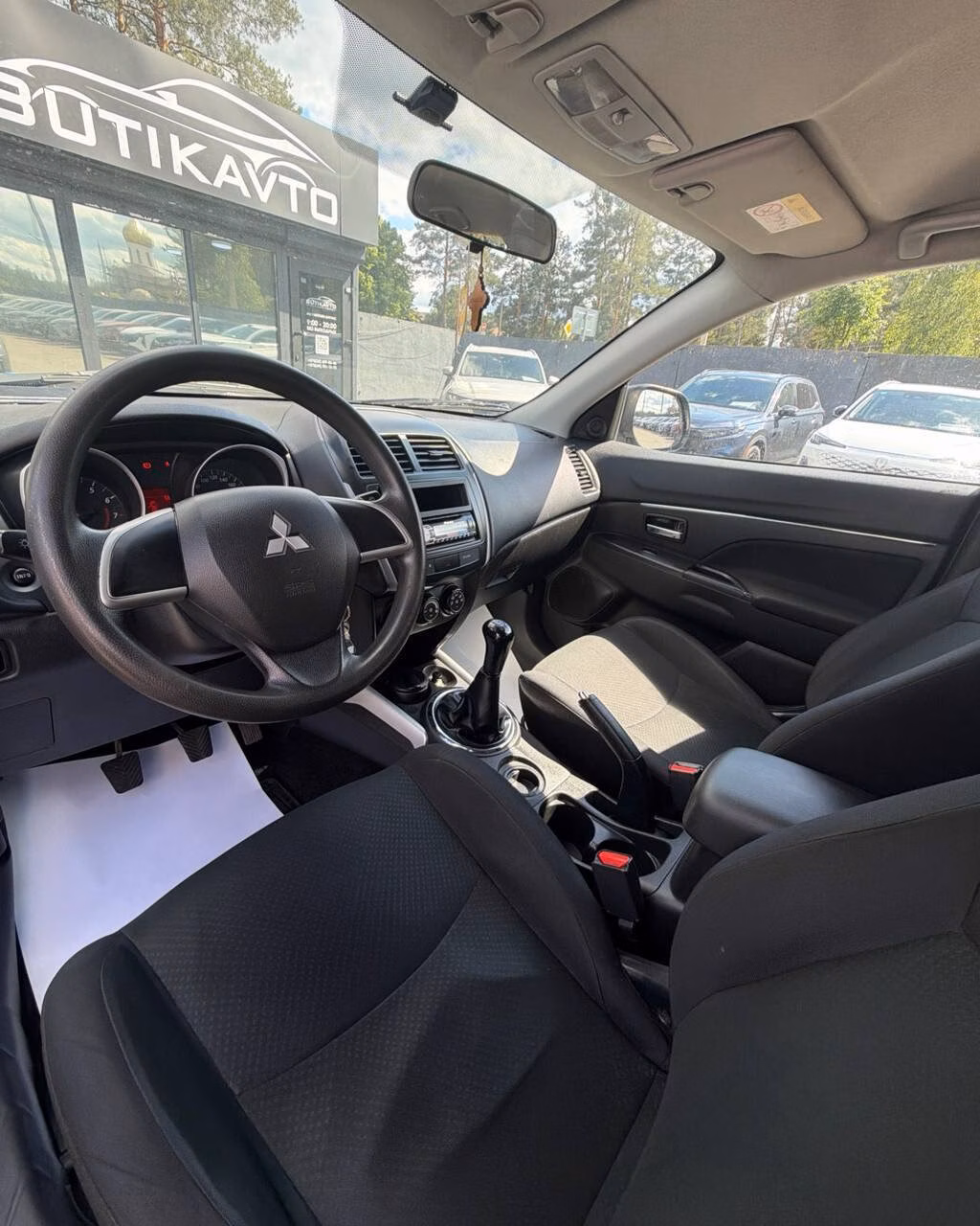 Mitsubishi ASX фото 8