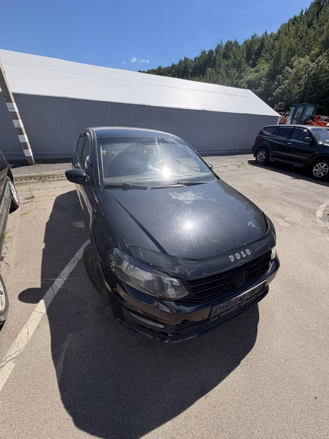 Volkswagen Polo Sedan фото 2