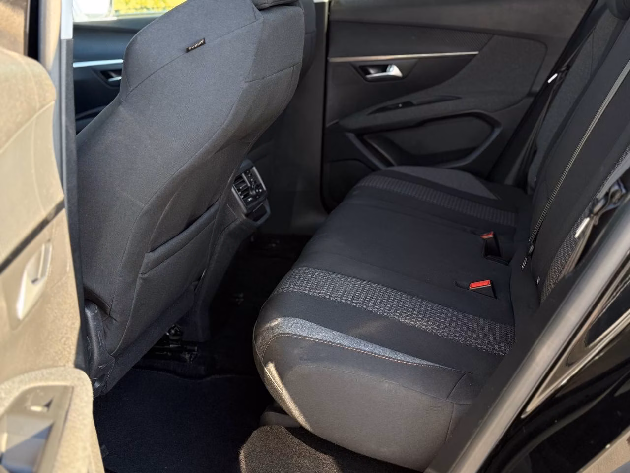 Peugeot 3008 фото 12