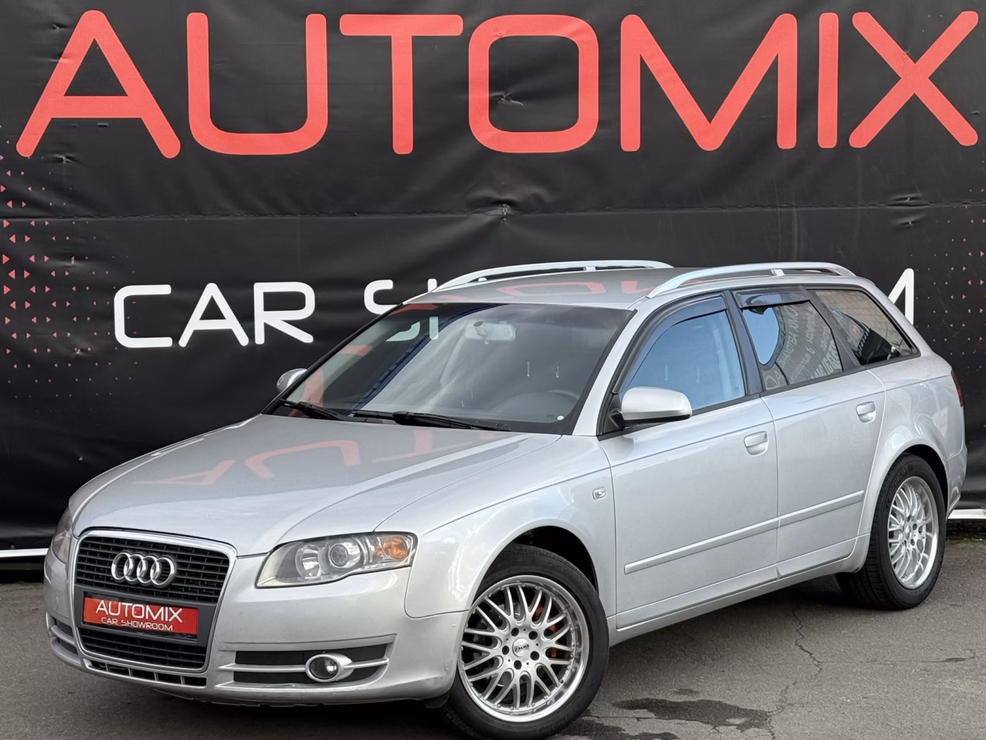Audi A4 фото 3