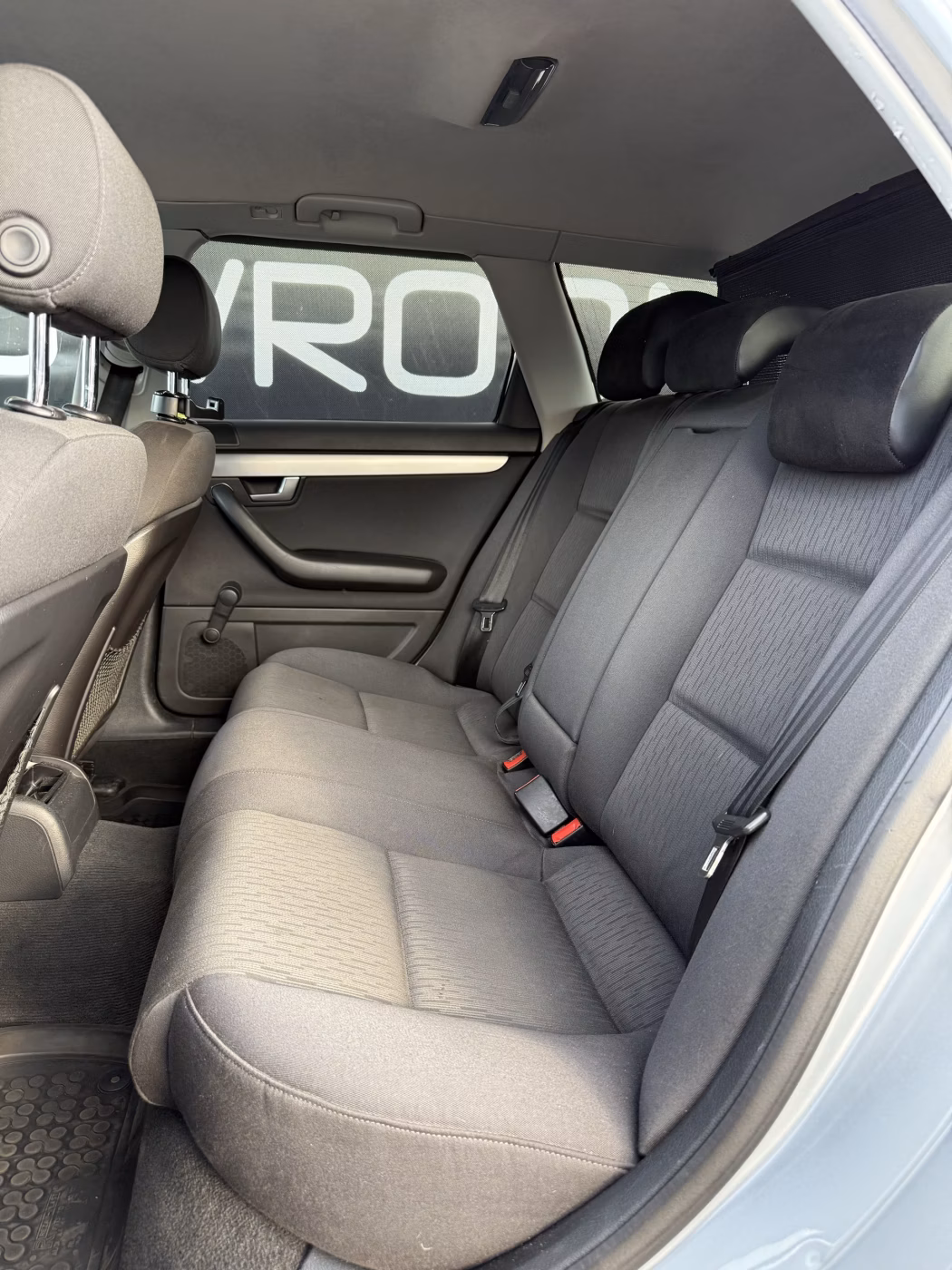 Audi A4 фото 14