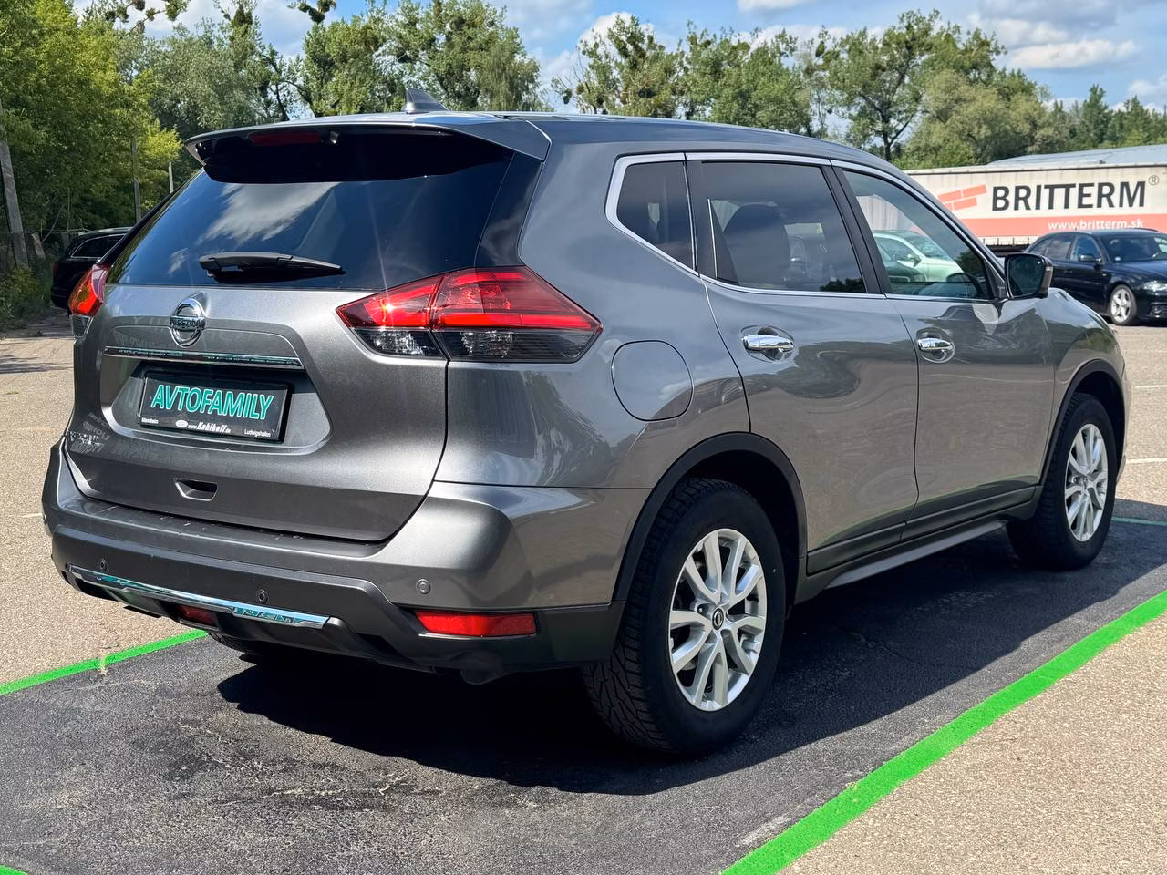 Nissan X-Trail фото 7