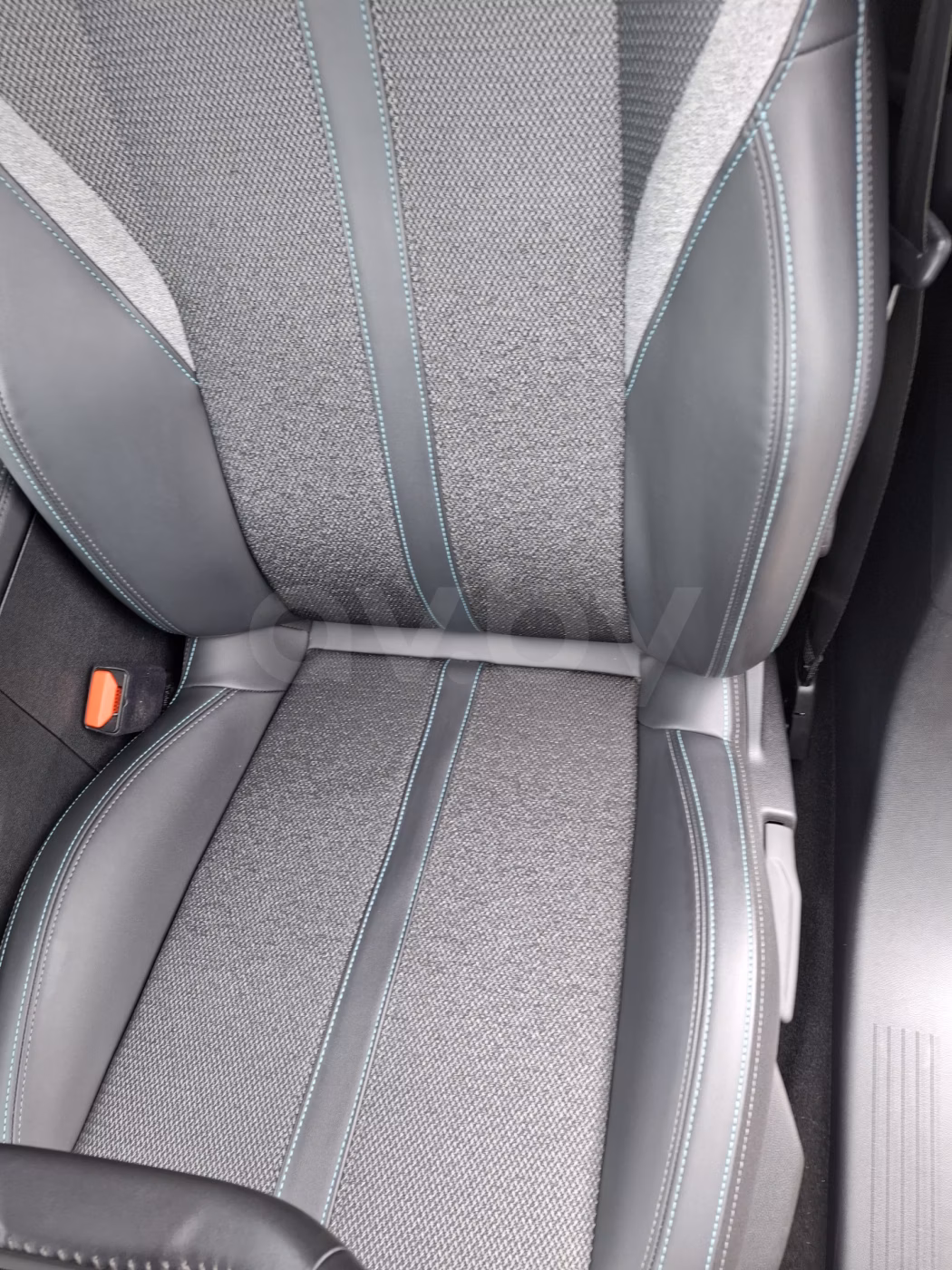 Peugeot 308 фото 15