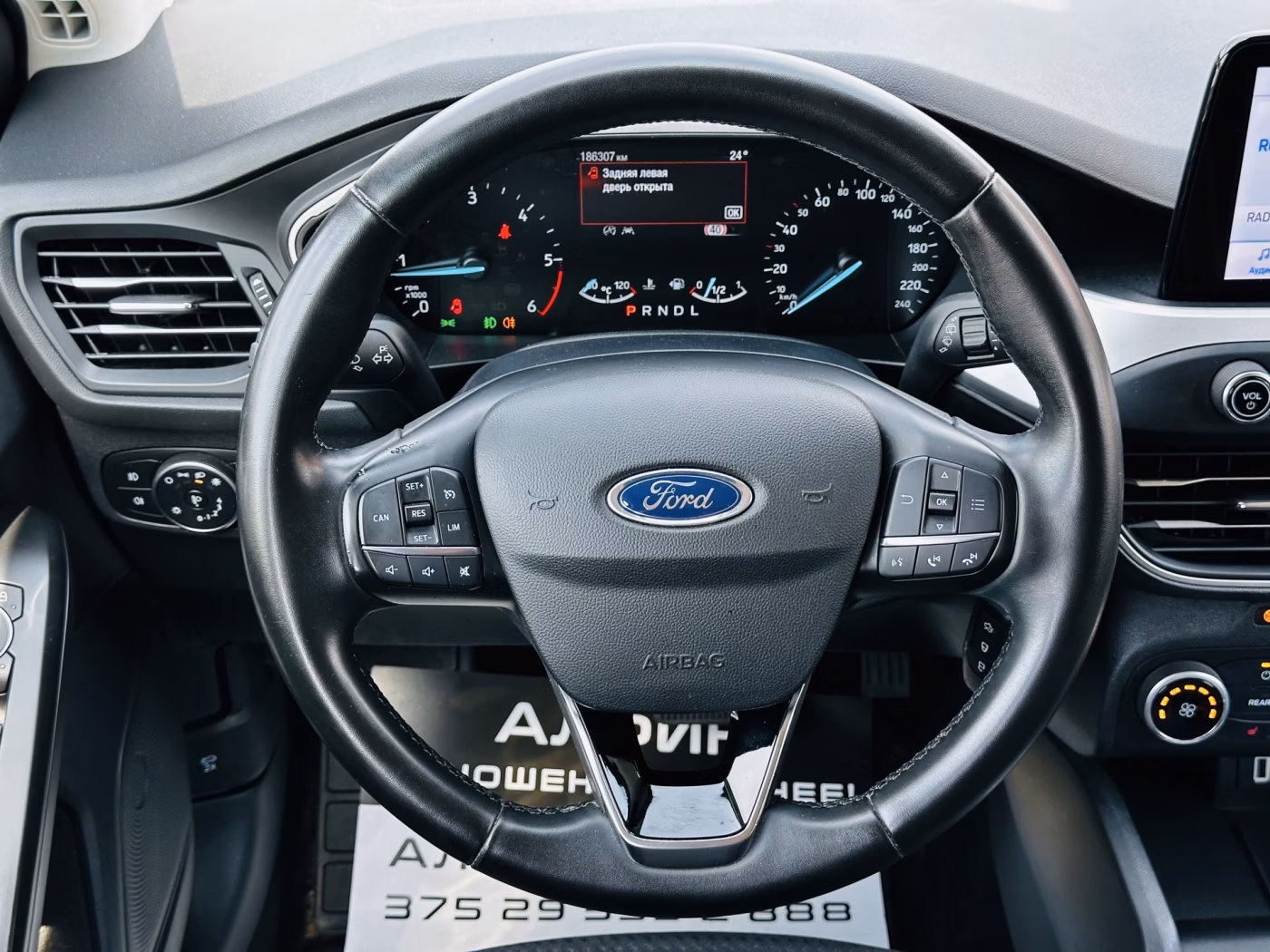 Ford Focus фото 16