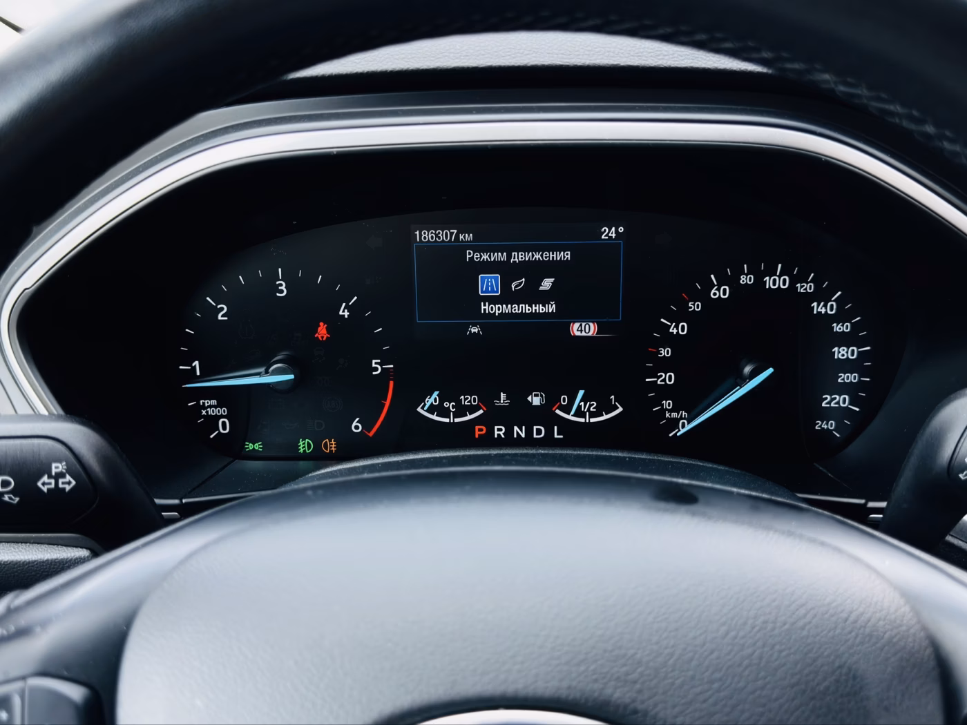 Ford Focus фото 23