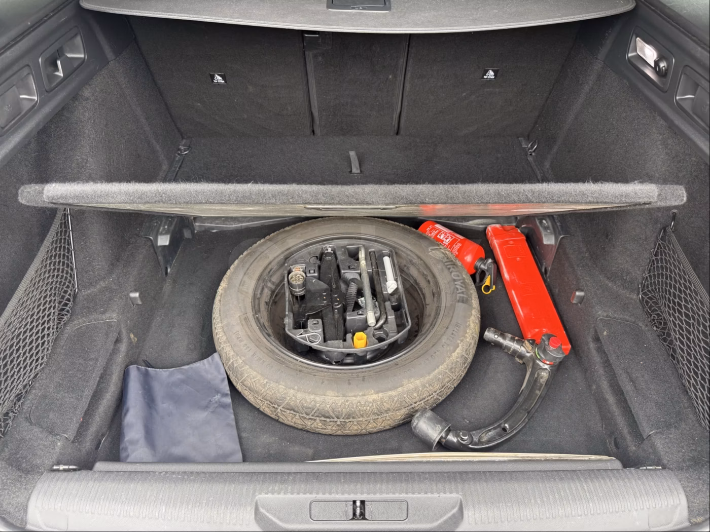 Peugeot 308 фото 10