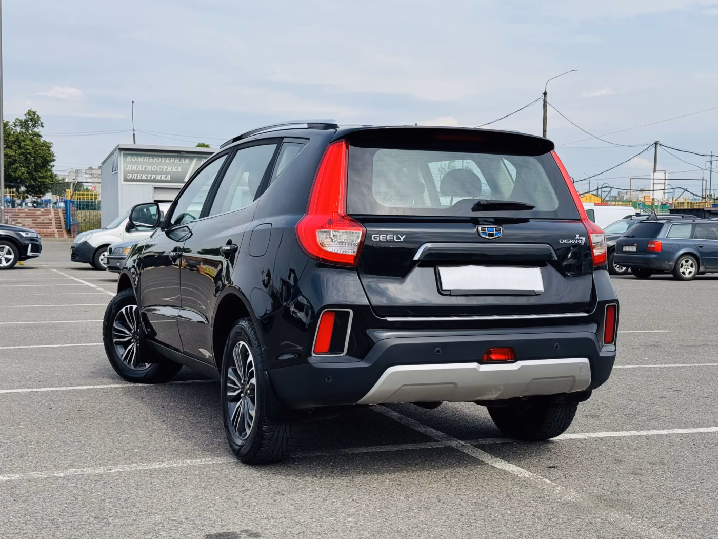 Geely Emgrand X7 фото 4