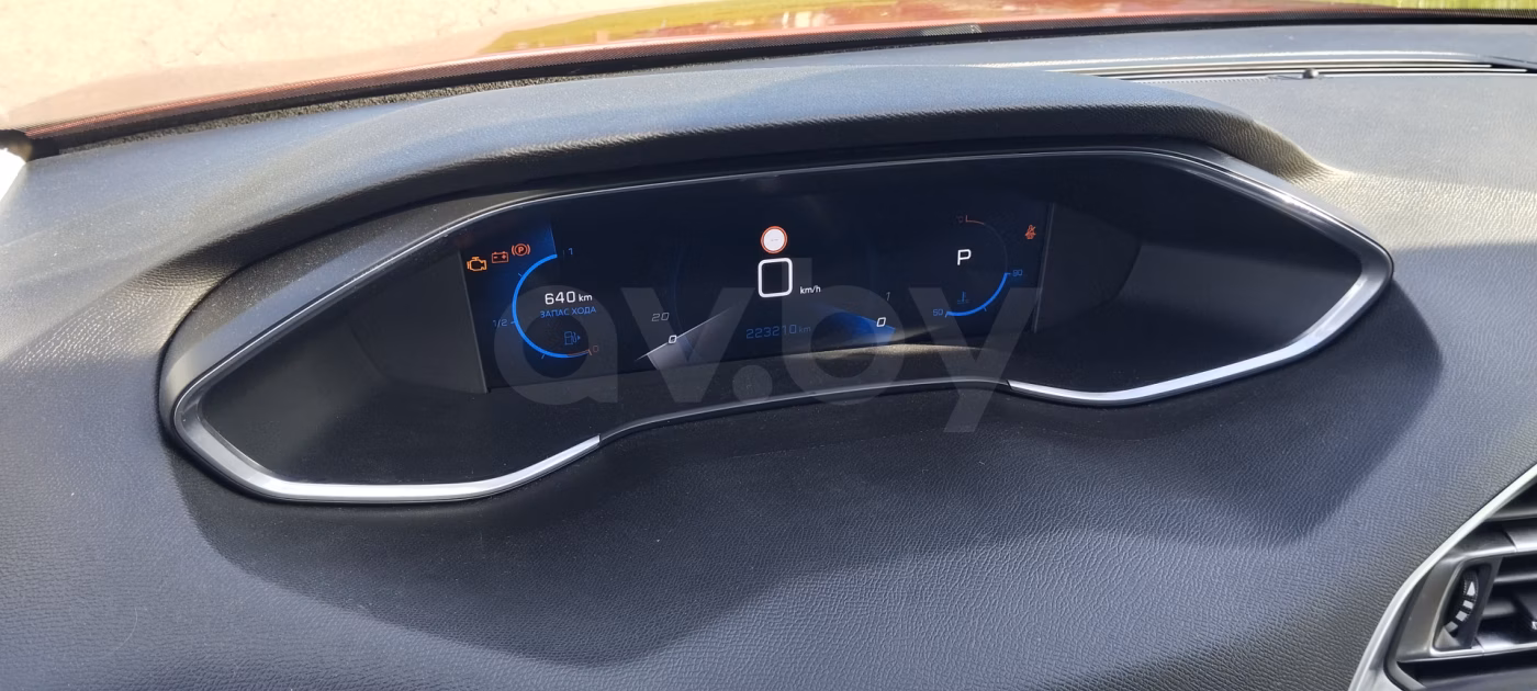 Peugeot 308 фото 3
