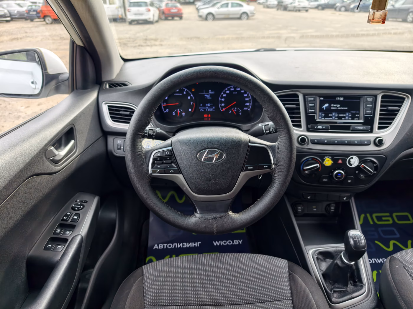 Hyundai Solaris фото 14