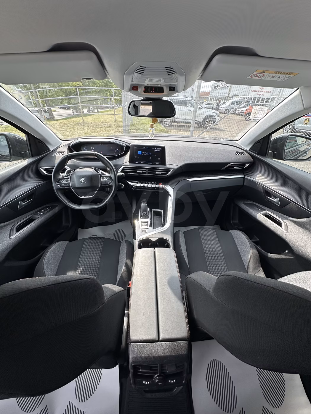 Peugeot 3008 фото 17