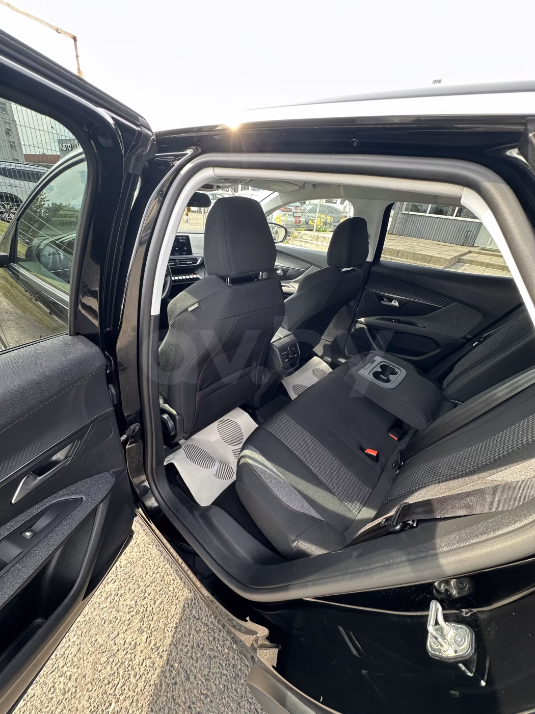 Peugeot 3008 фото 23