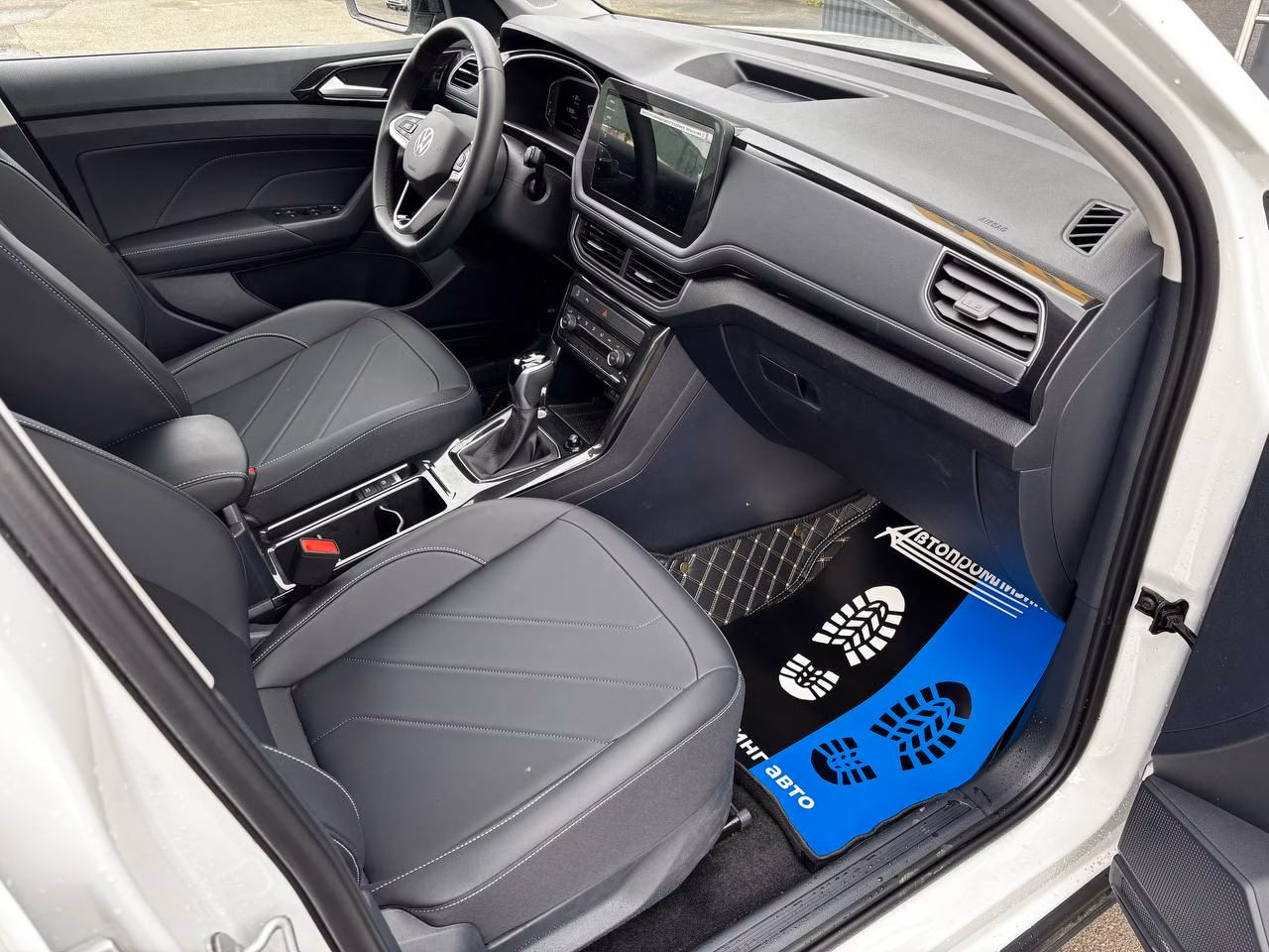 Volkswagen Tharu XR фото 9