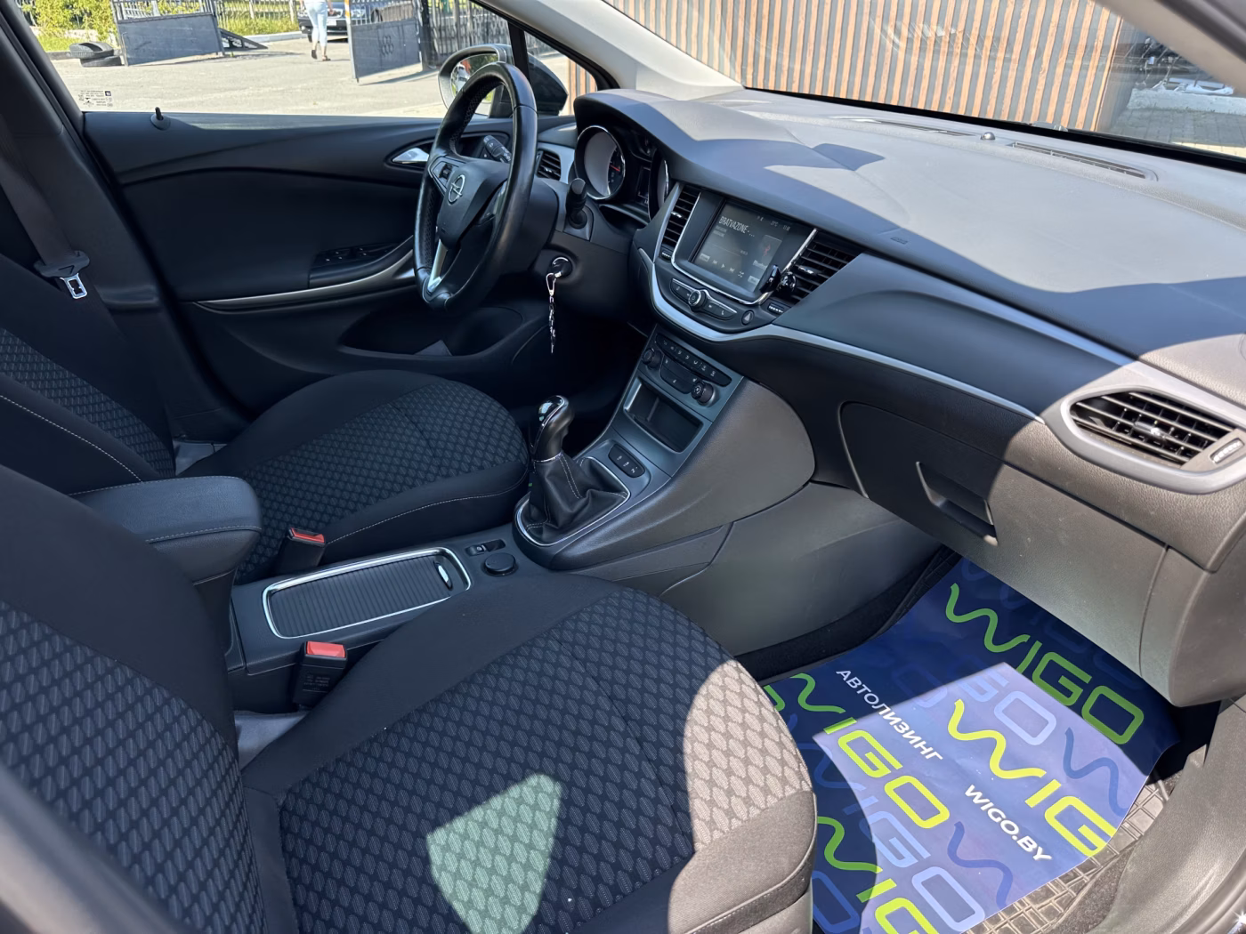 Opel Astra фото 10