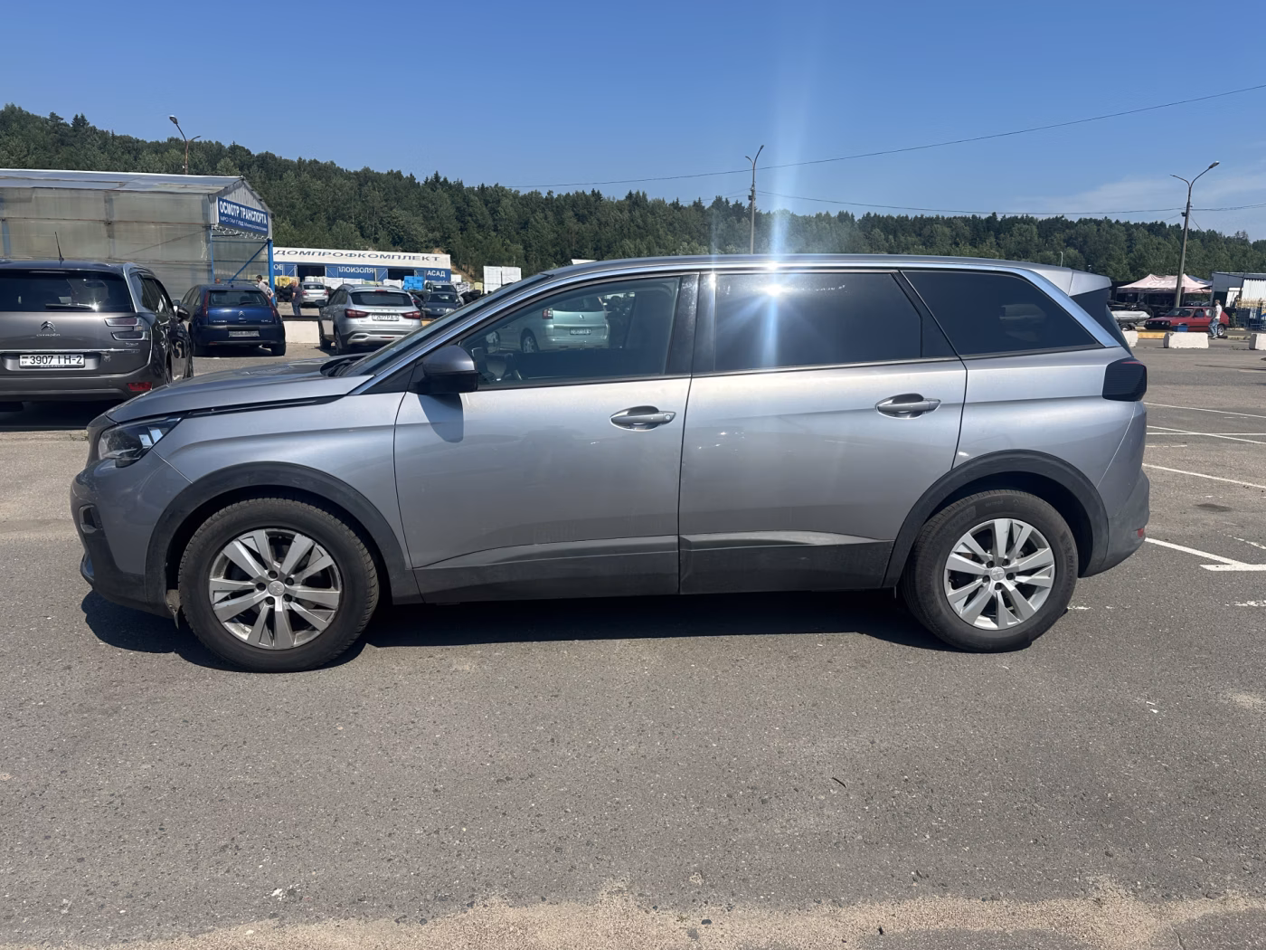 Peugeot 5008 фото 2