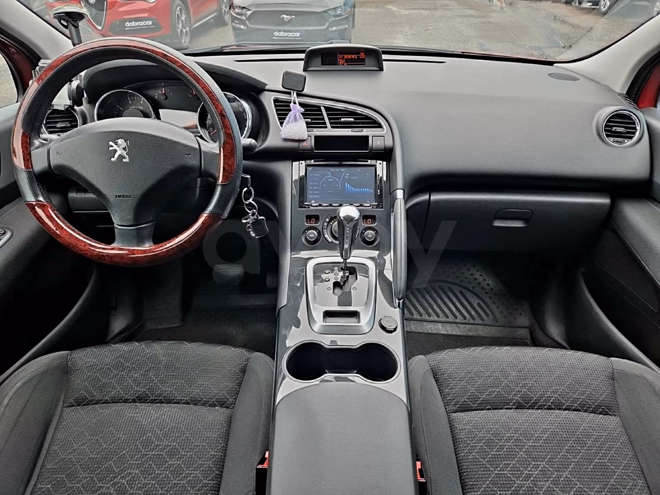 Peugeot 3008 фото 17