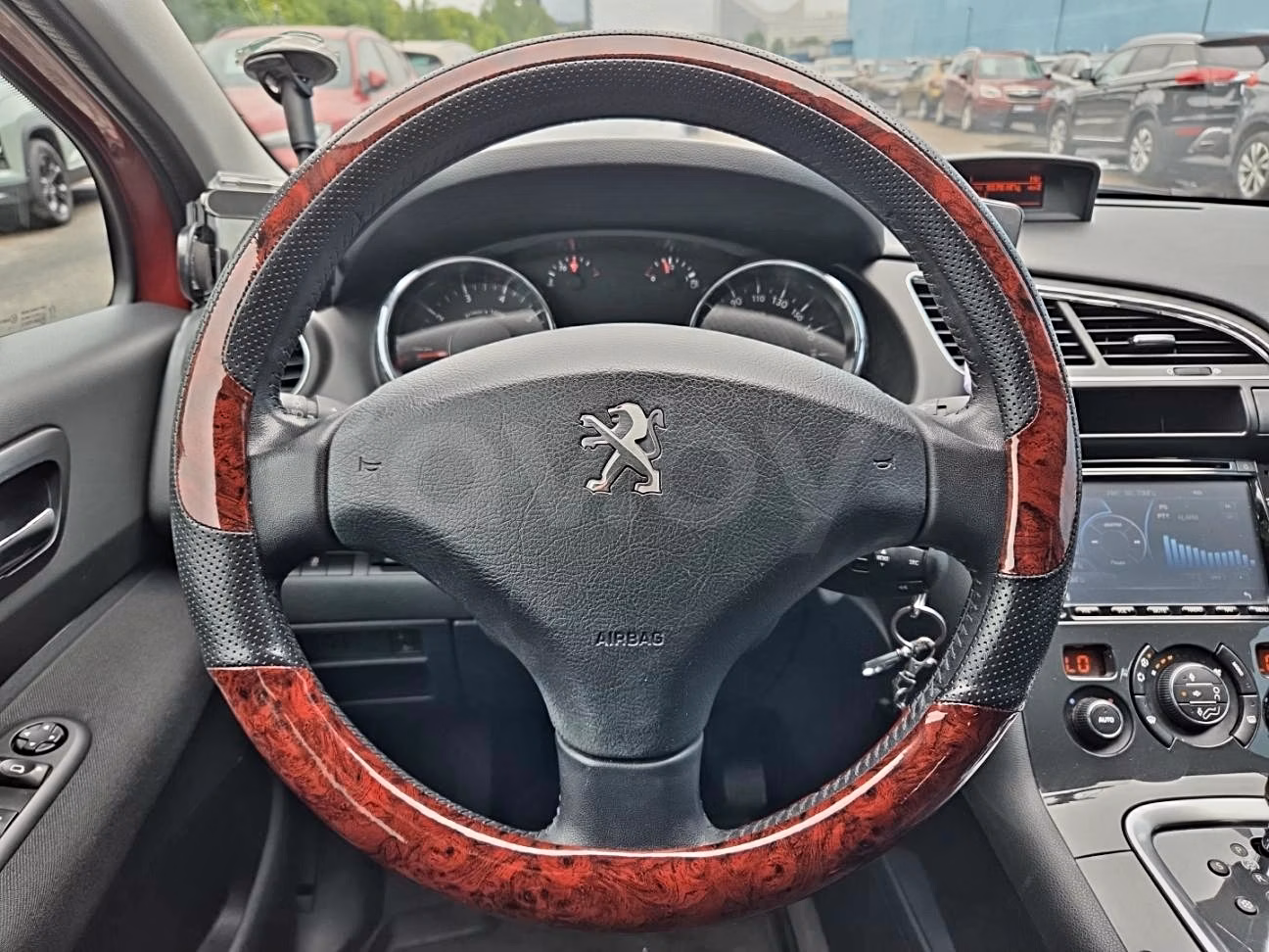 Peugeot 3008 фото 18