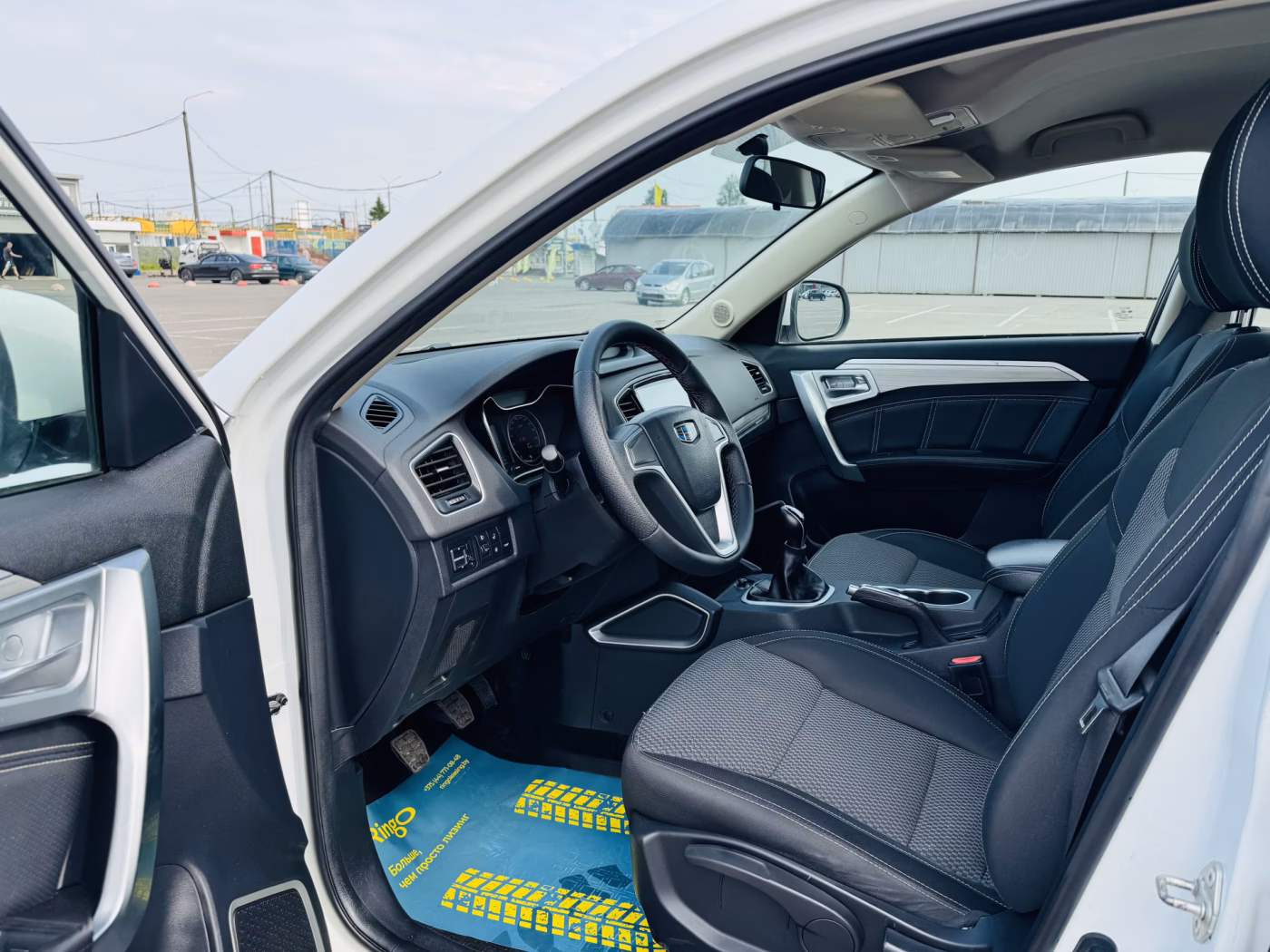 Geely Emgrand X7 фото 5