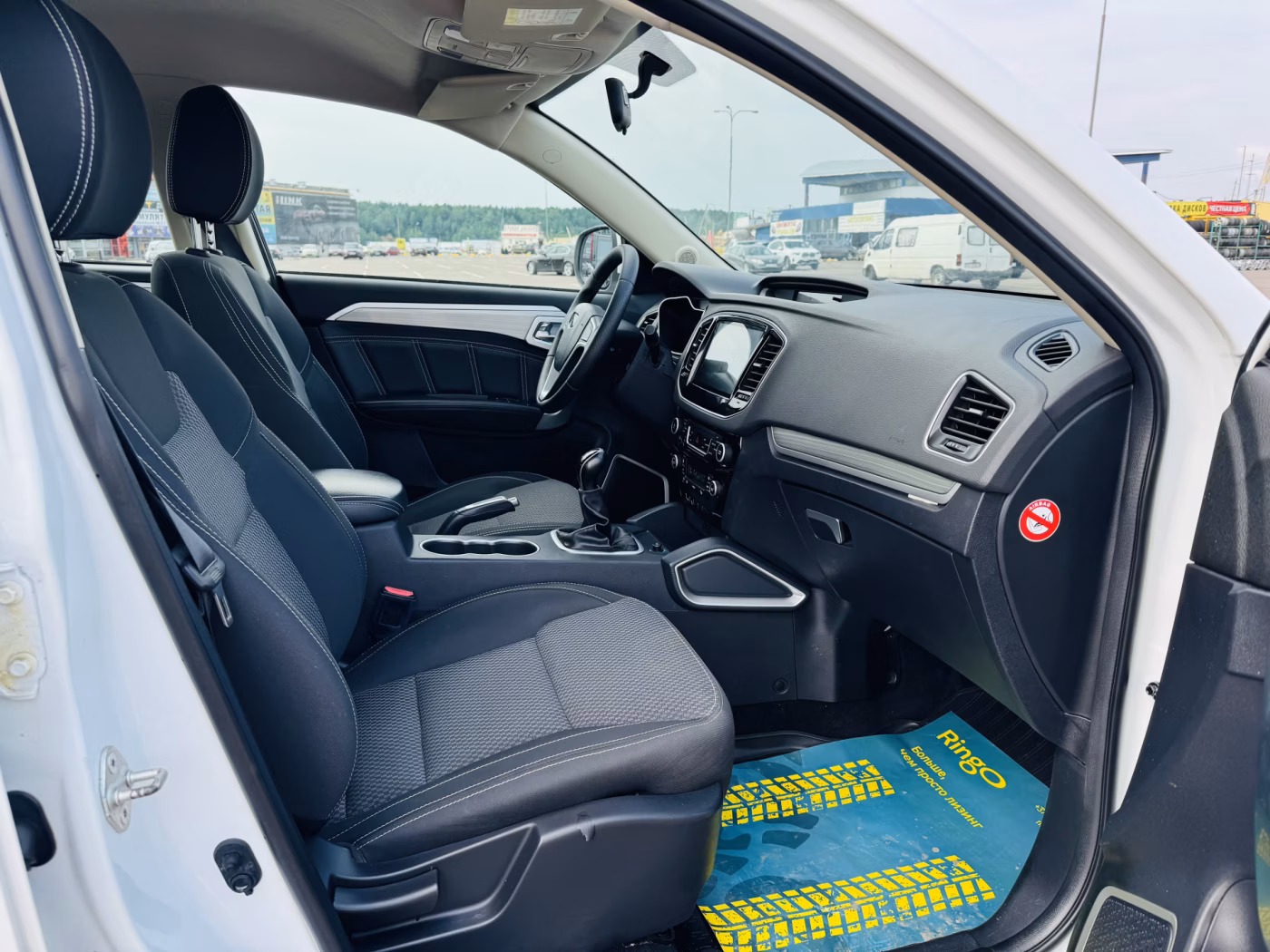 Geely Emgrand X7 фото 9