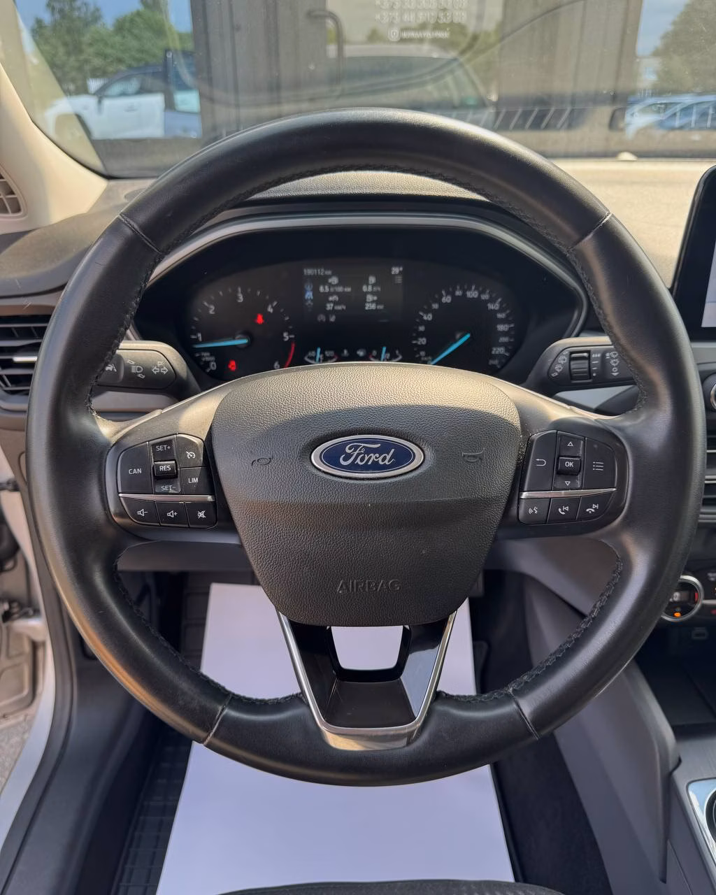 Ford Focus фото 10