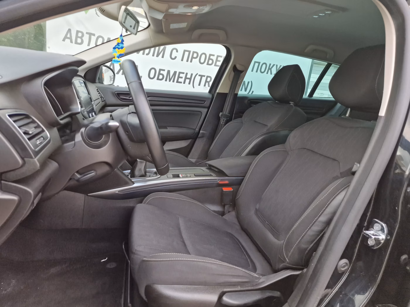 Renault Megane фото 17