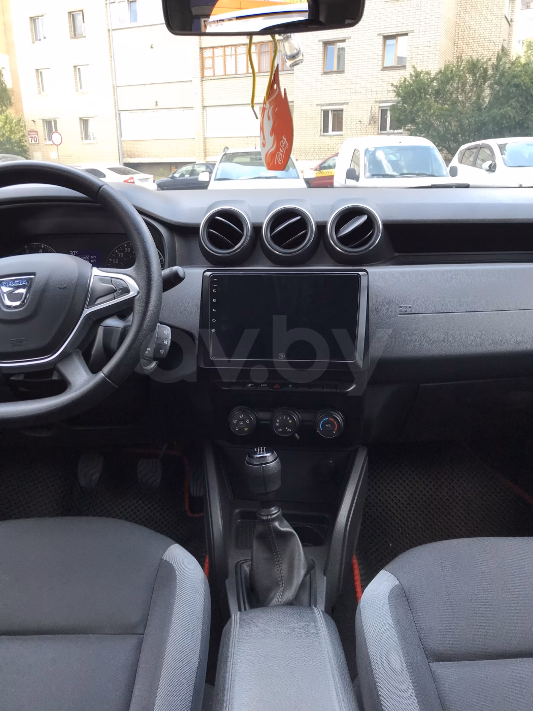 Dacia Duster фото 14