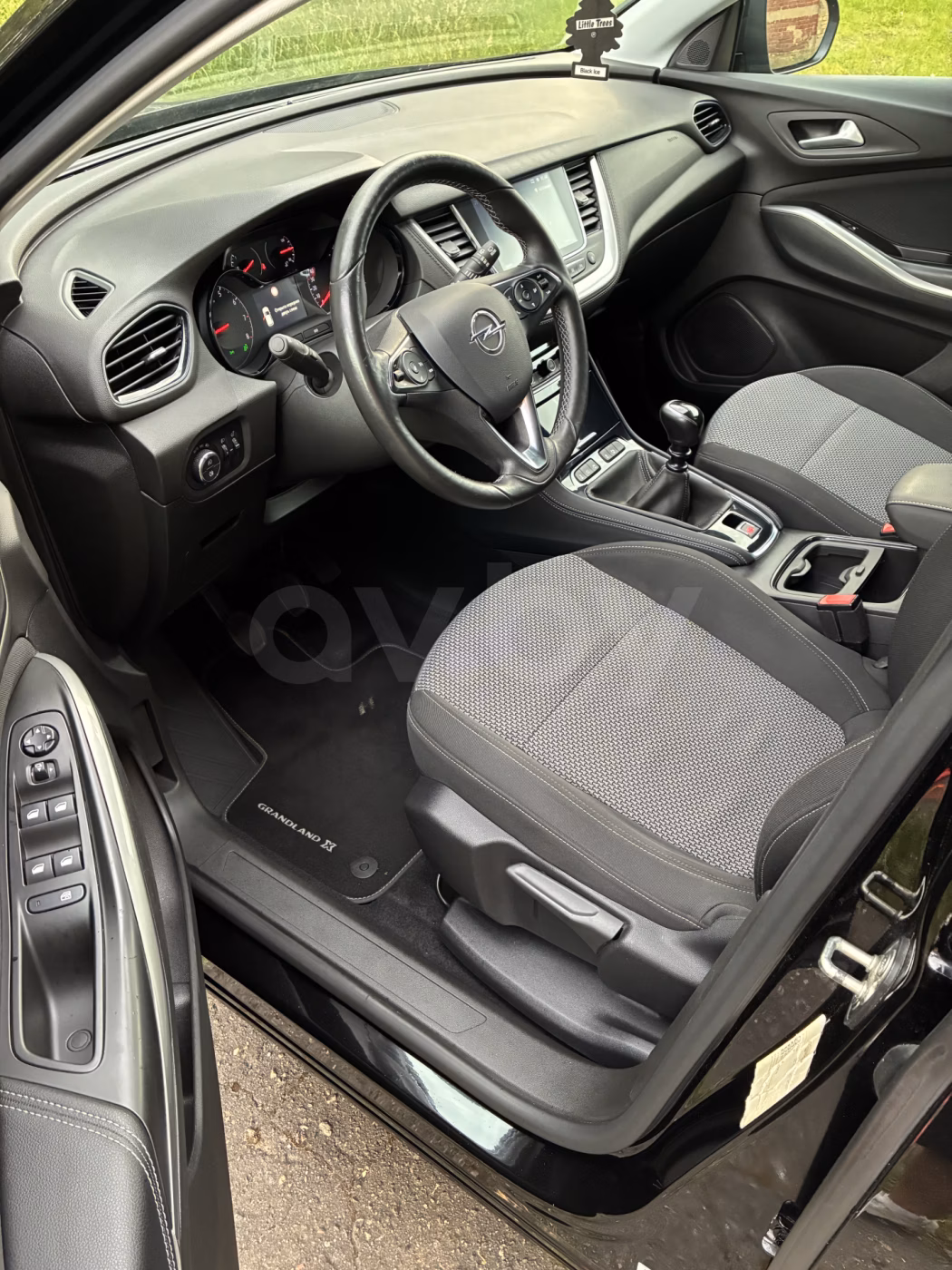 Opel Grandland X фото 15