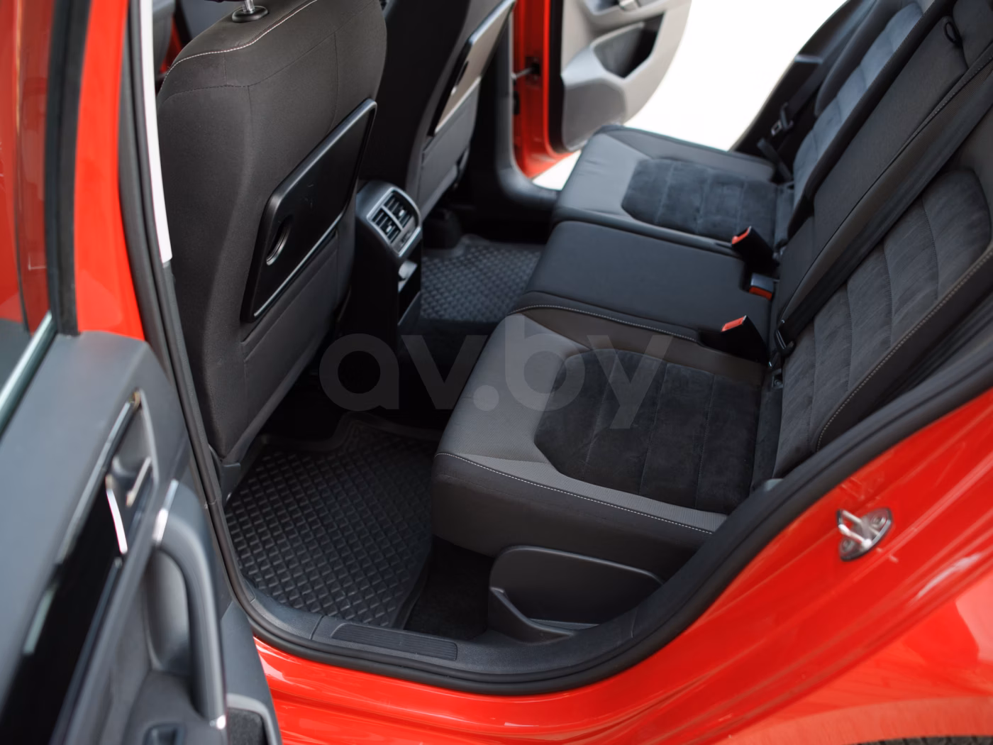 Volkswagen Golf Sportsvan фото 16
