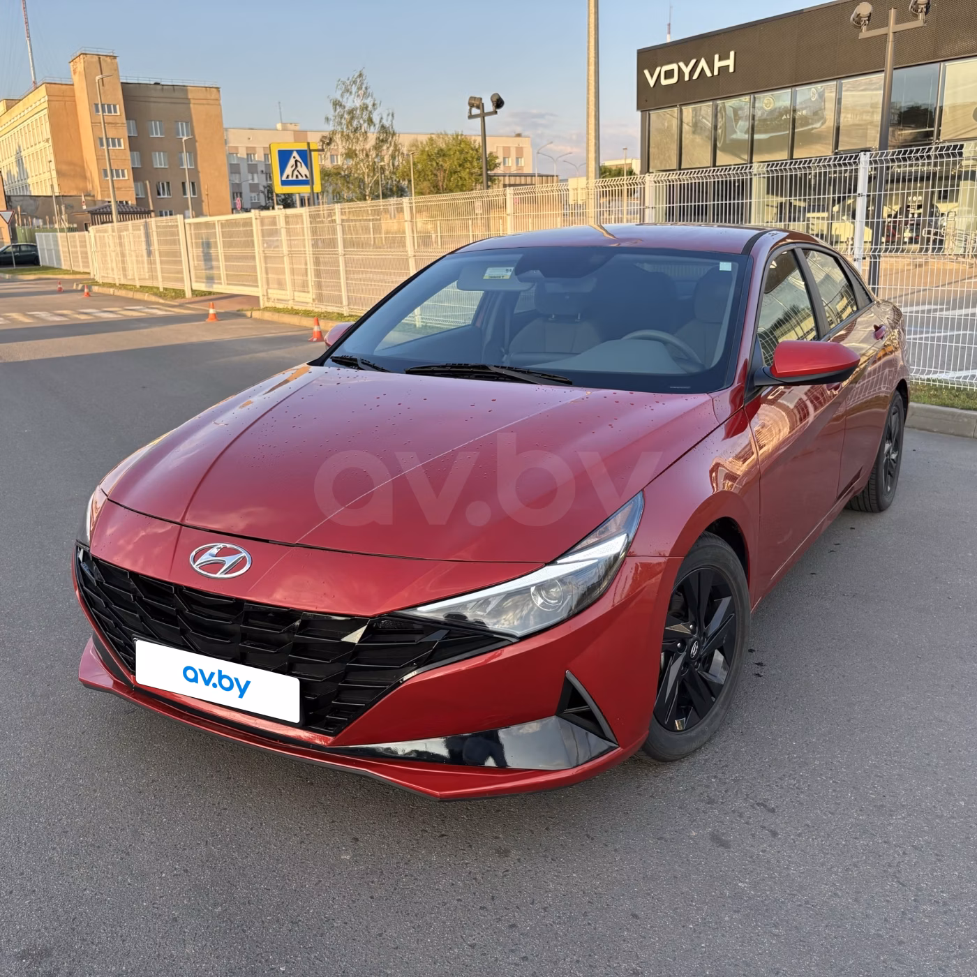 Hyundai Elantra фото 2