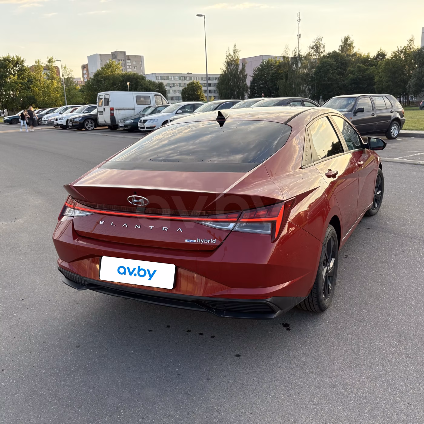 Hyundai Elantra фото 5
