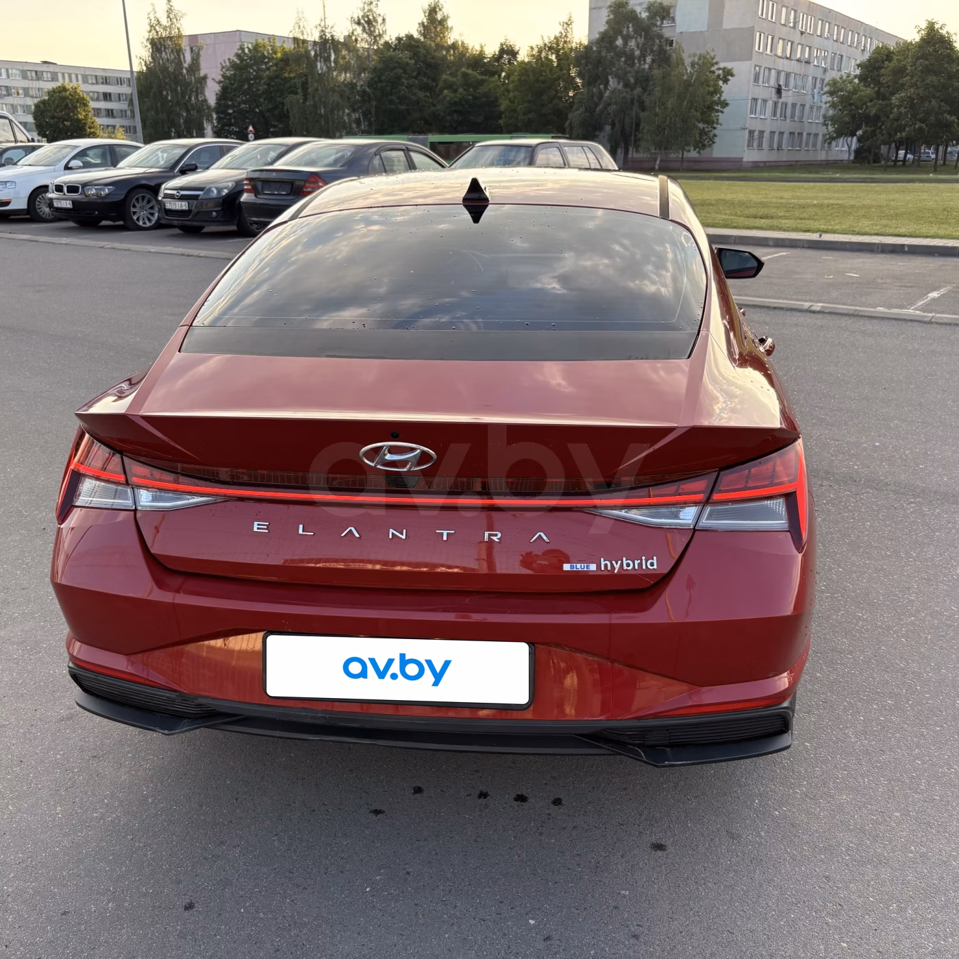 Hyundai Elantra фото 6