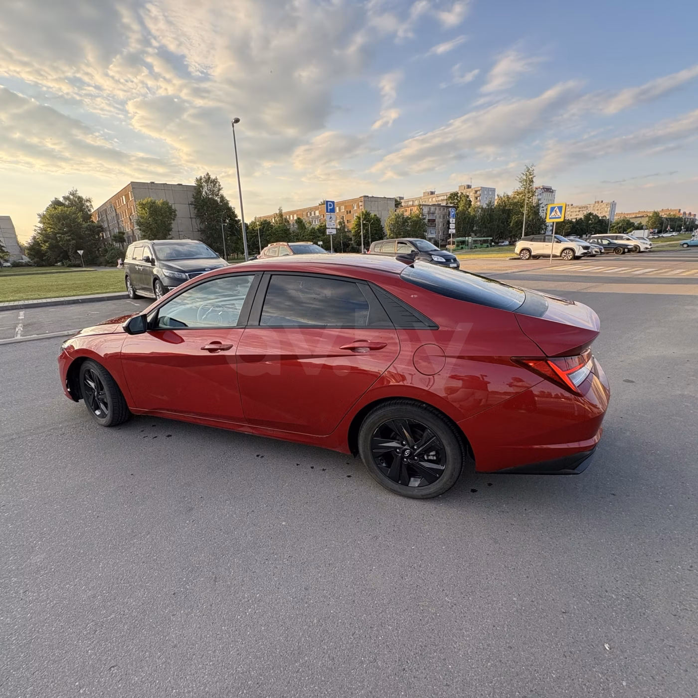 Hyundai Elantra фото 7