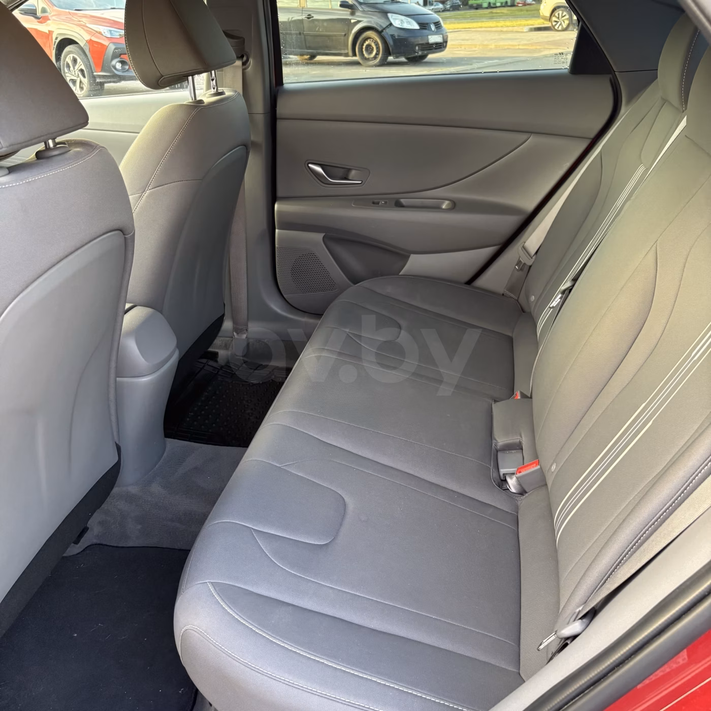 Hyundai Elantra фото 14