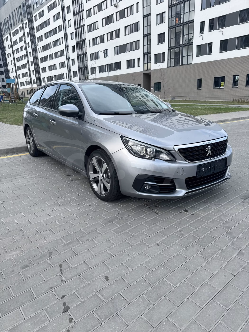 Peugeot 308 фото 2