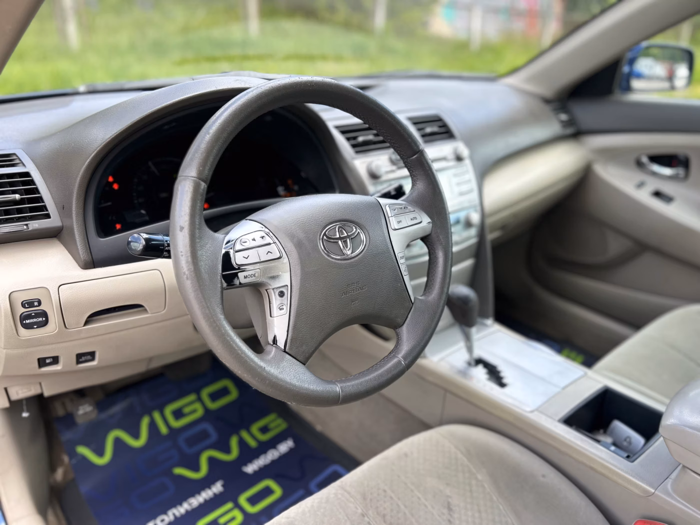 Toyota Camry фото 9