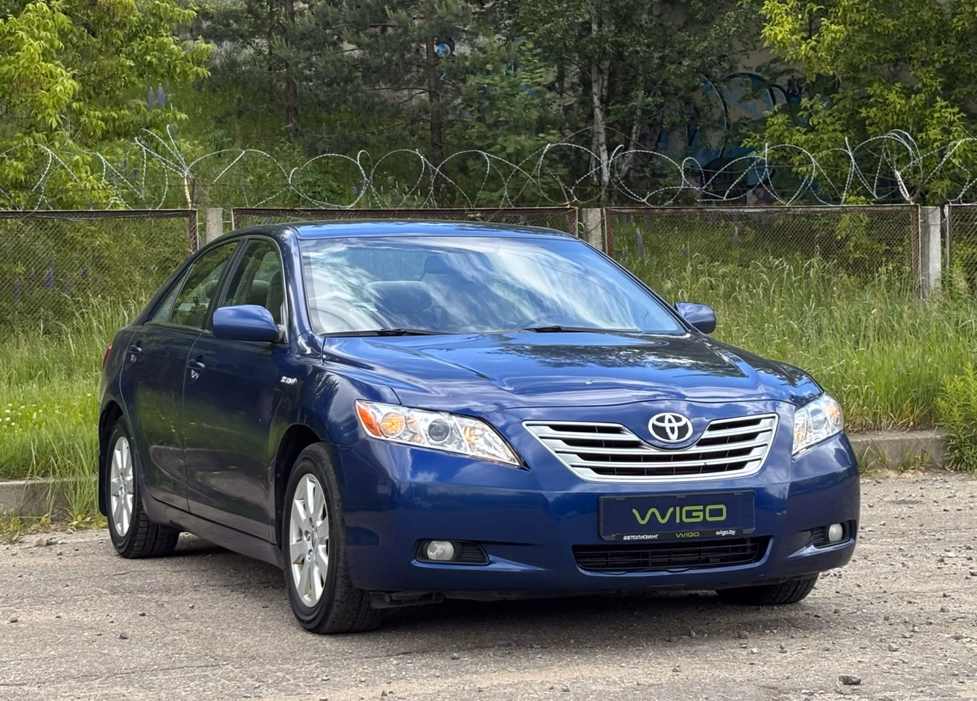 Toyota Camry фото 2