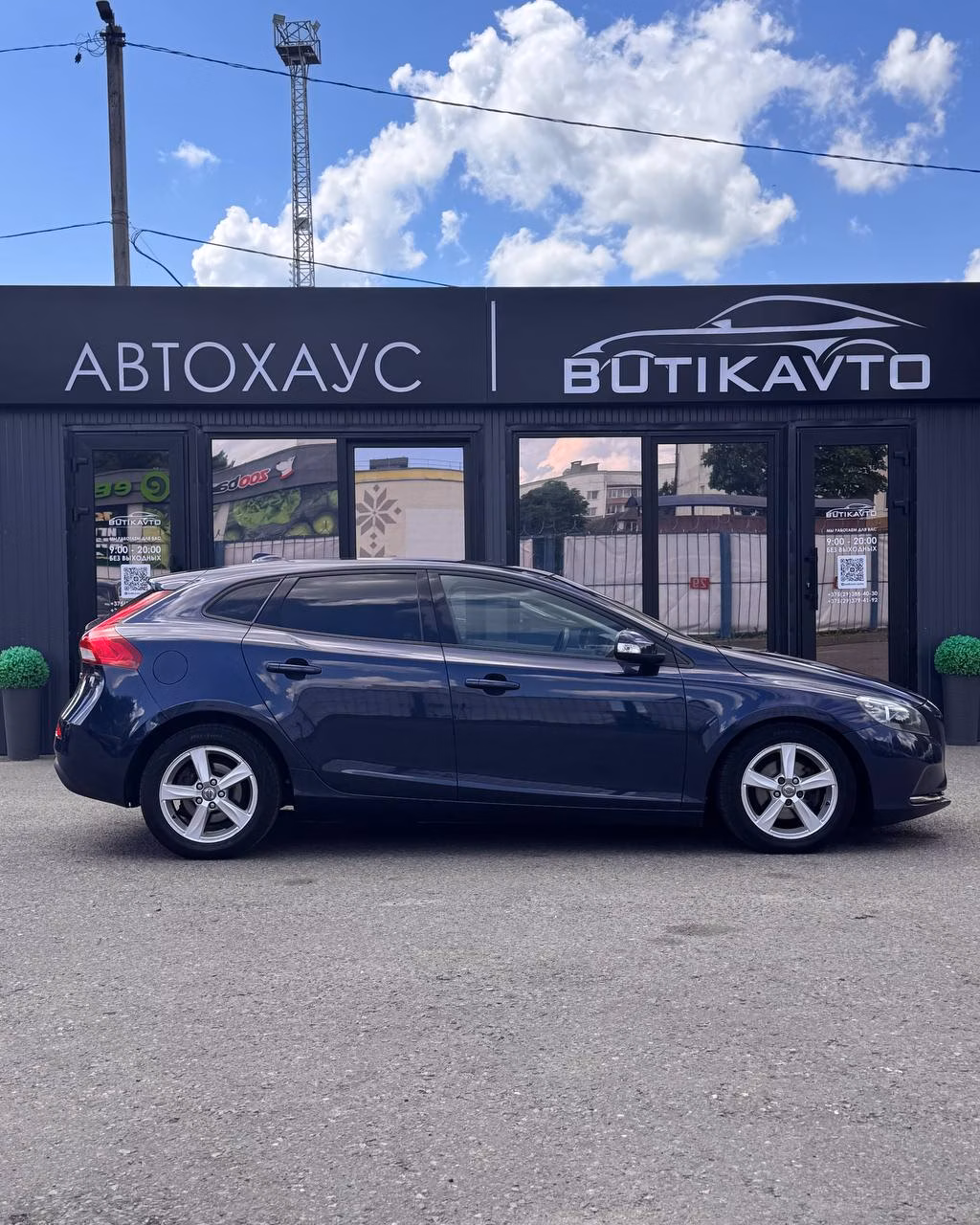 Volvo V40 фото 7