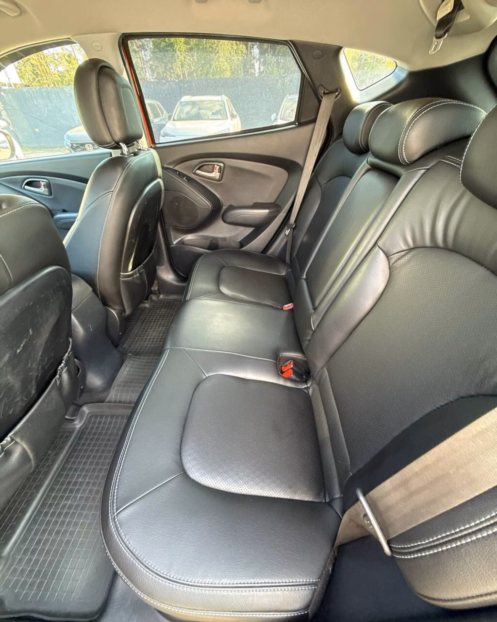 Hyundai ix35 фото 9