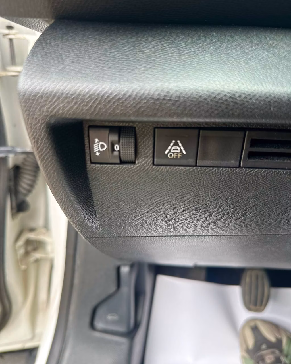 Citroen C4 фото 12