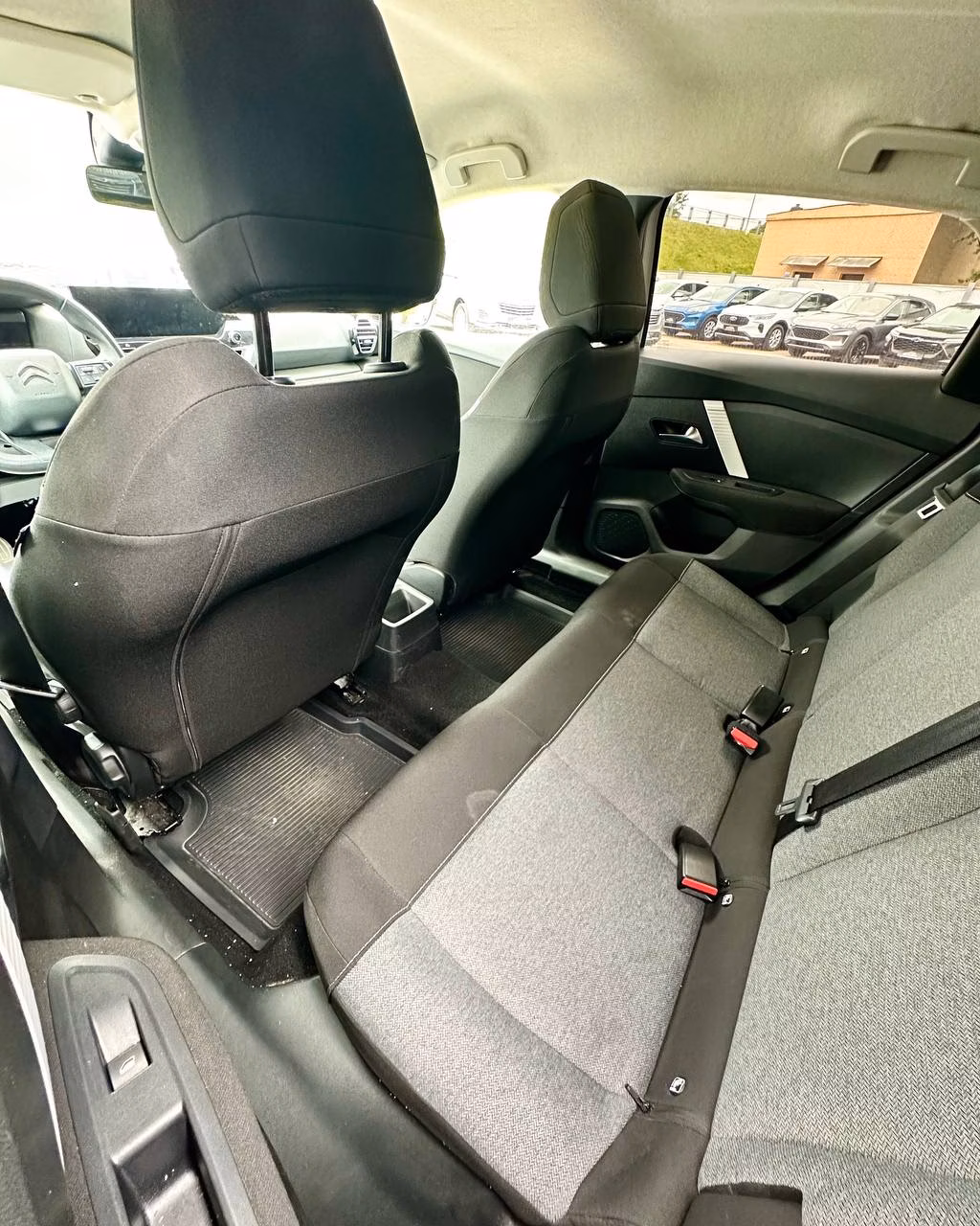 Citroen C4 фото 17