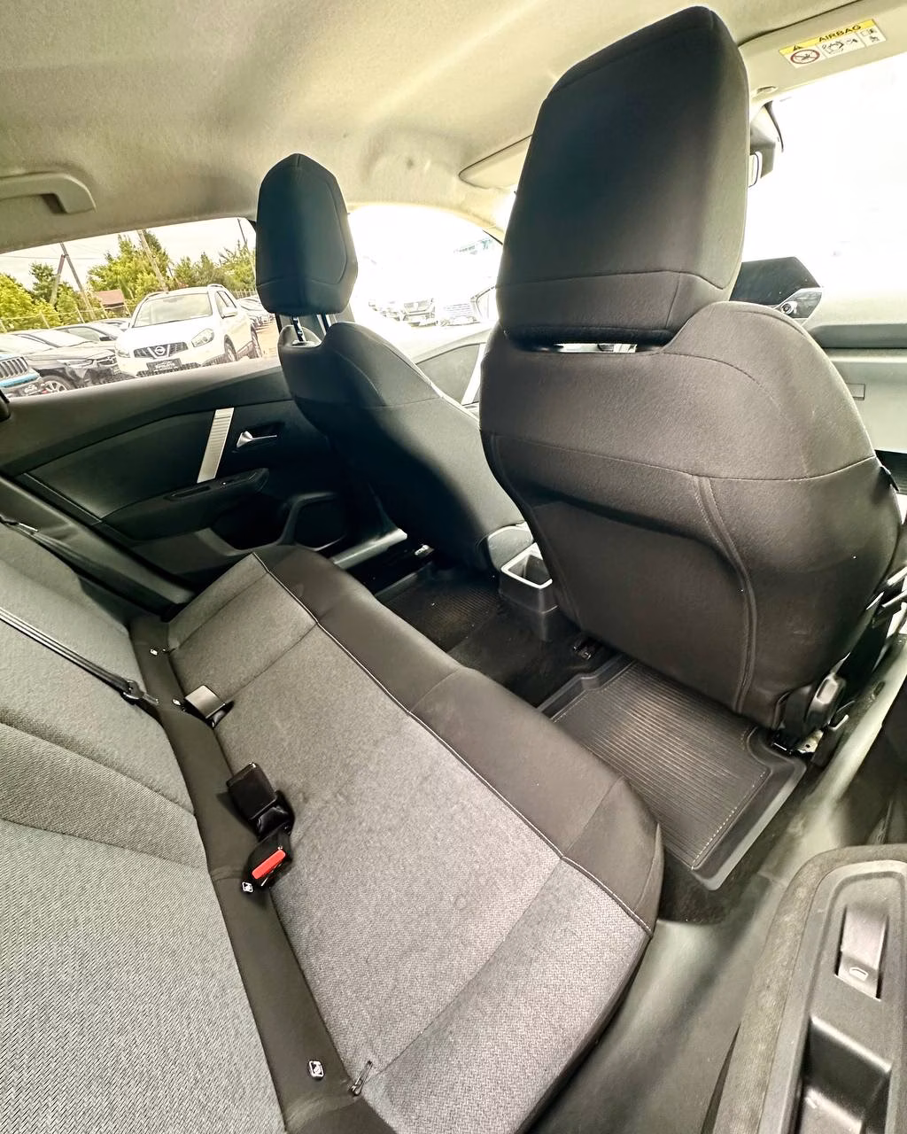 Citroen C4 фото 18