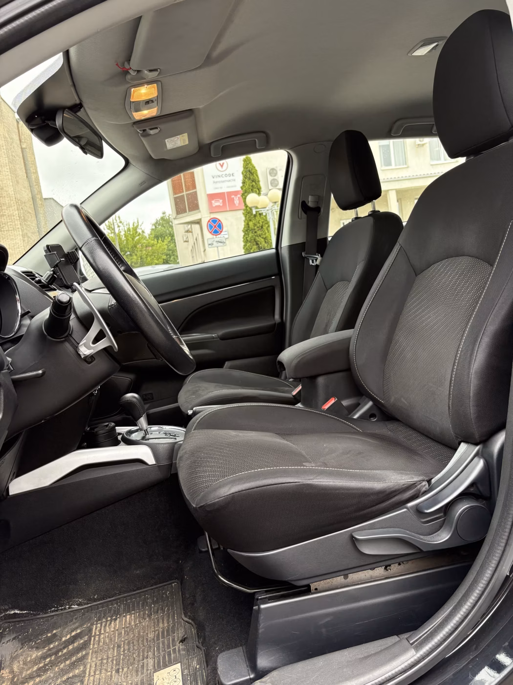 Mitsubishi ASX фото 12