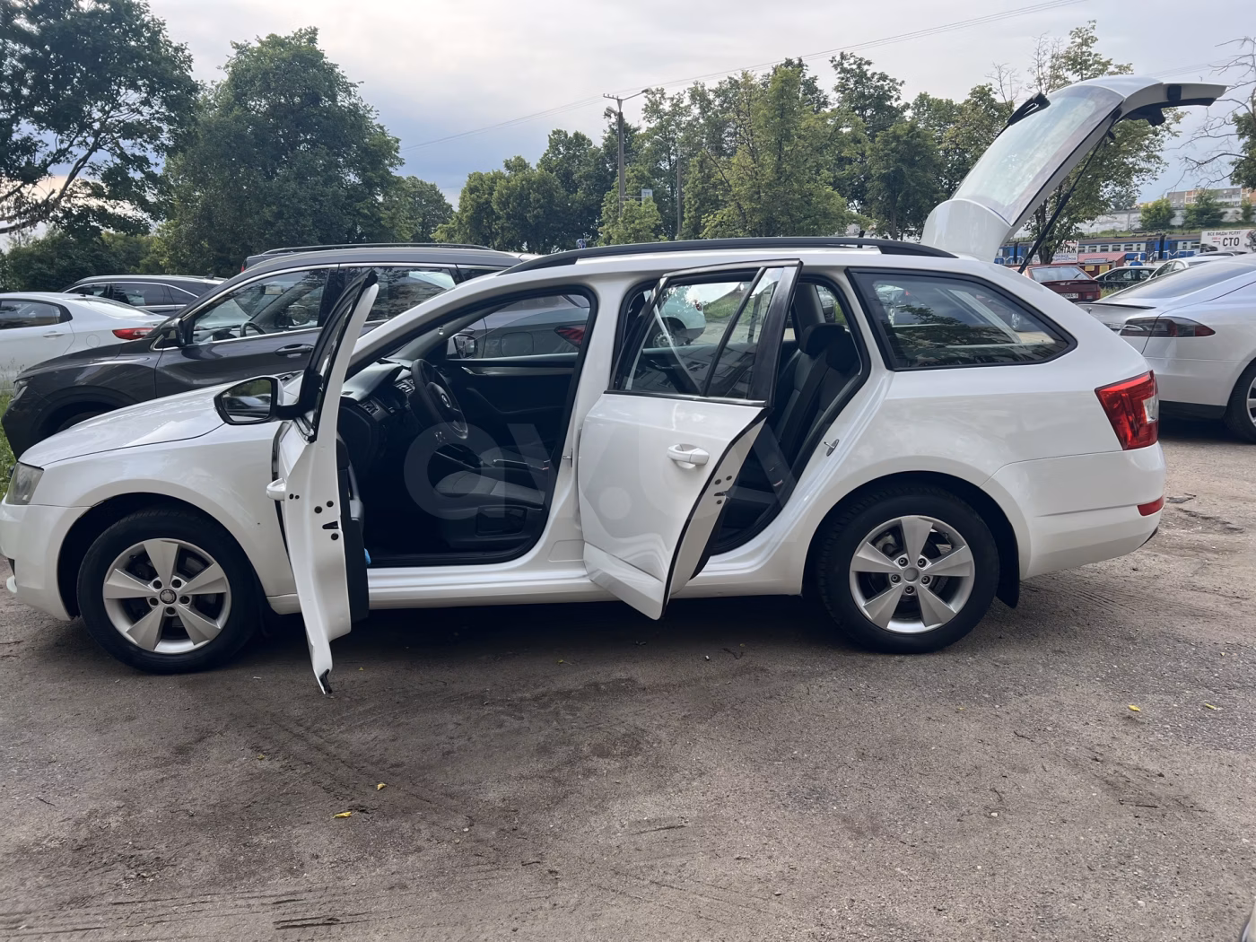 Skoda Octavia фото 8