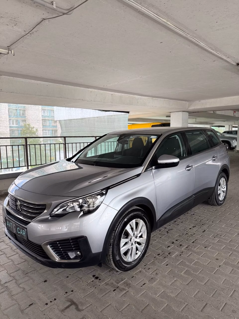 Peugeot 5008 фото 4
