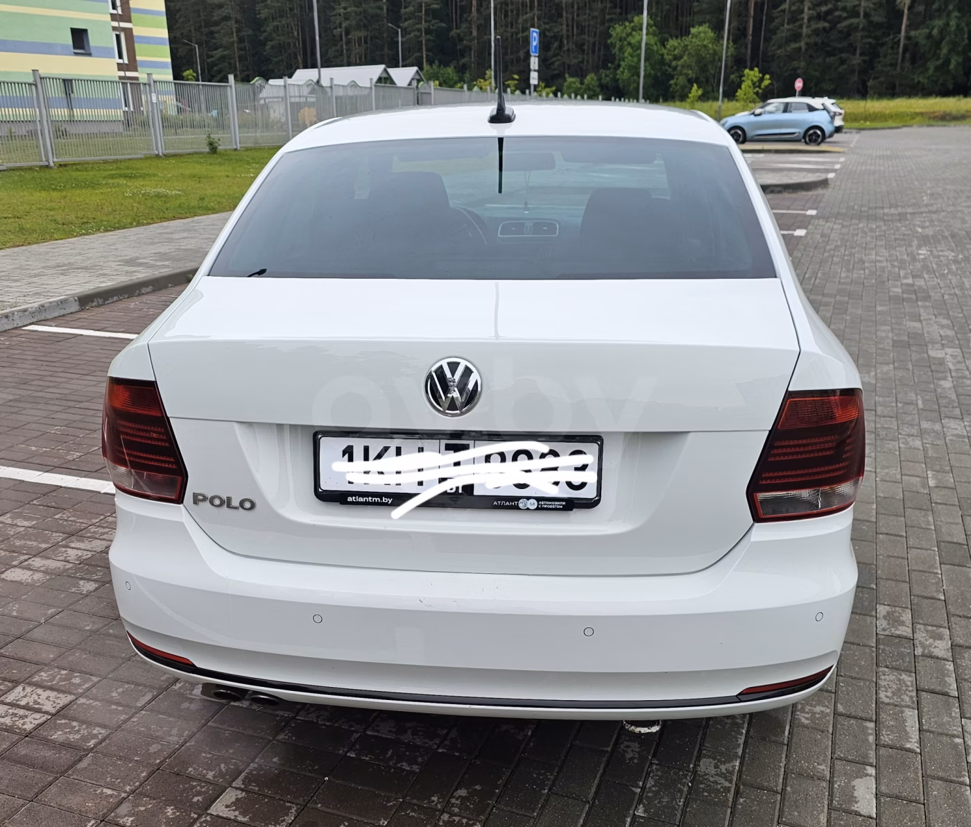 Volkswagen Polo Sedan фото 8