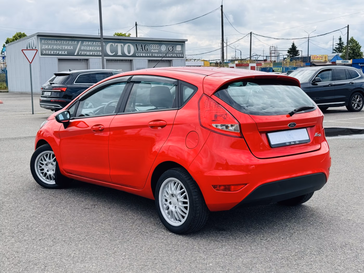 Ford Fiesta фото 3