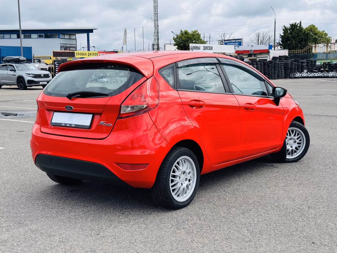 Ford Fiesta фото 2