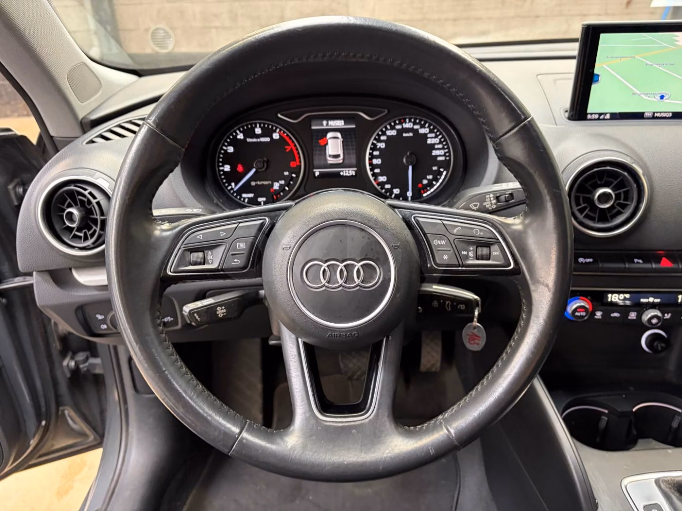 Audi A3 фото 6