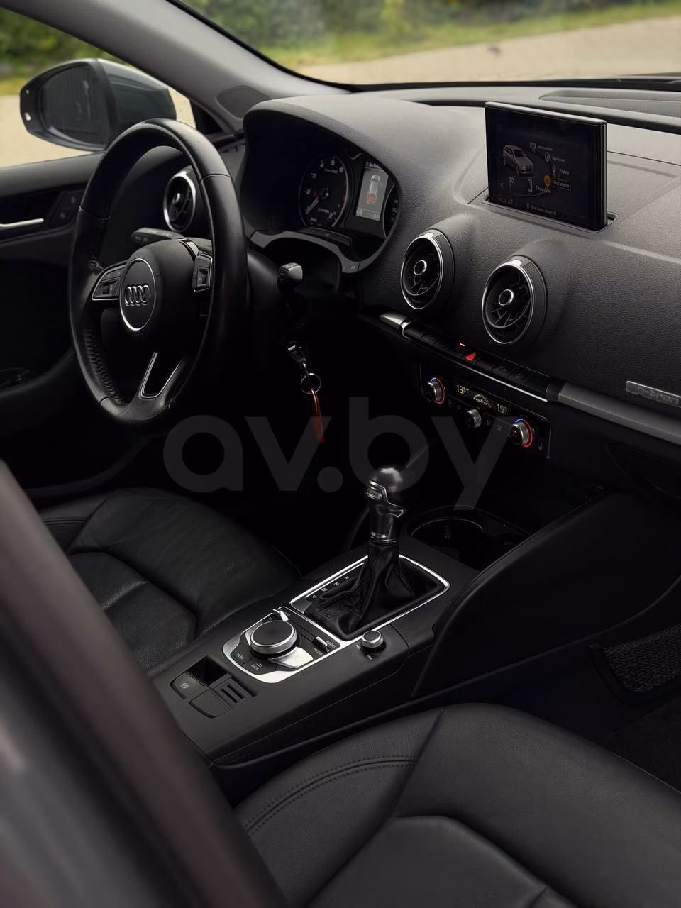 Audi A3 фото 8