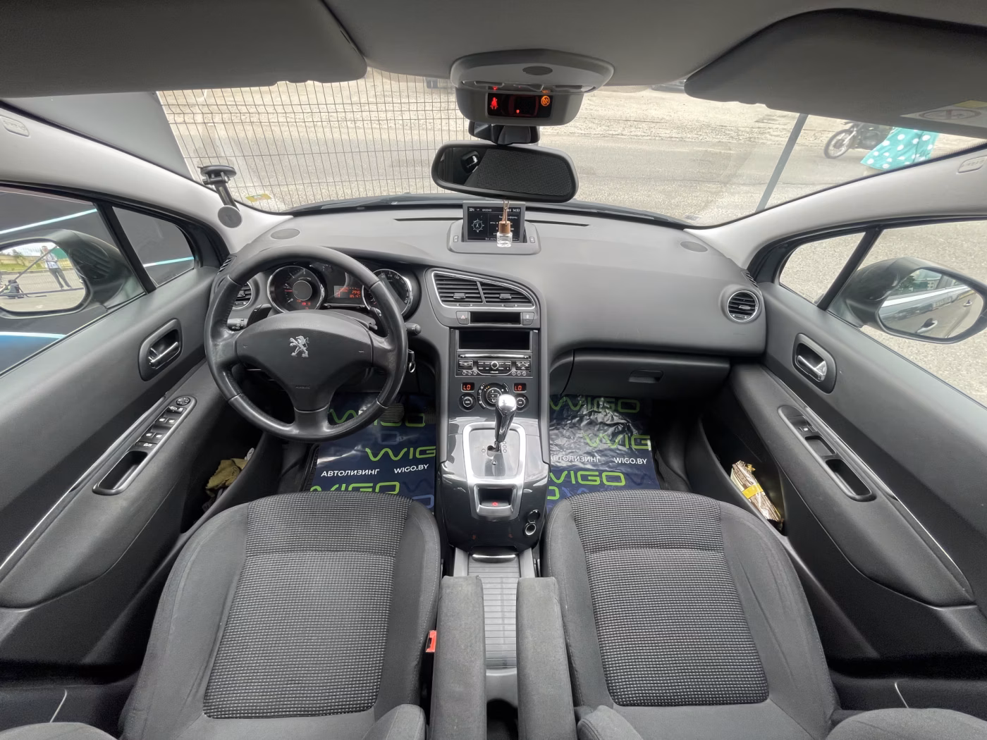 Peugeot 5008 фото 17